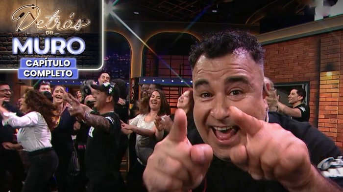 Detrás del Muro | Capítulo 44 | ¡Camila Andrade y un Copihue de oro EN VIVO!