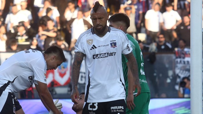 Arturo Vidal disparó con todo tras fracaso de Colo Colo masculino: 