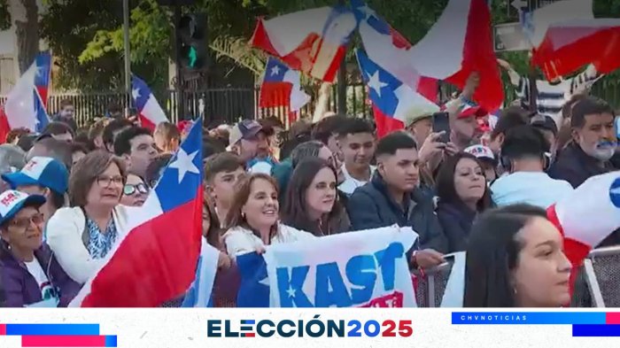 EN VIVO | Así se vive el triunfo de José Antonio Kast en su comando