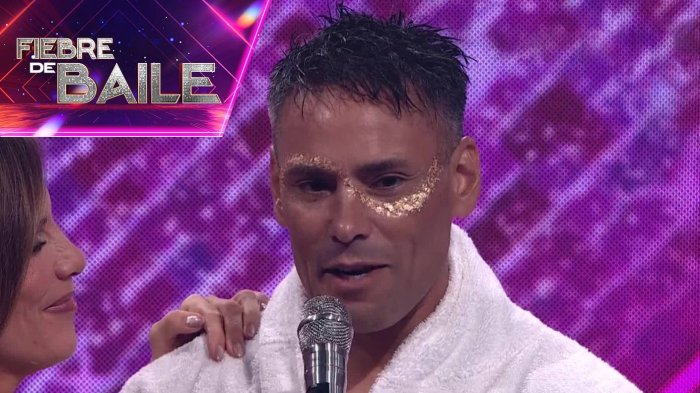 Claudio Valdivia quedó conmovido hasta las lágrimas tras un coqueto aquadance: “Me emocioné”