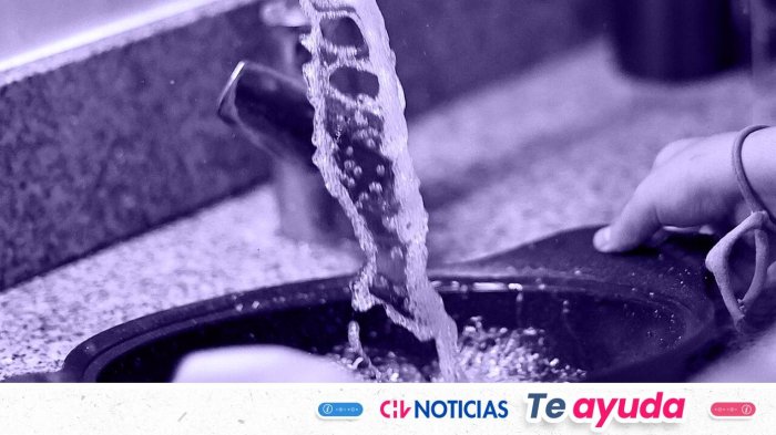 Masivos cortes tienen sin agua a dos sectores de la RM: Revisa área y hora de reposición