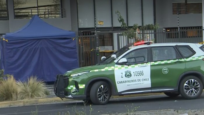 Mujer fallece tras caer desde piso 14 en La Florida: Se investiga posible caso de VIF