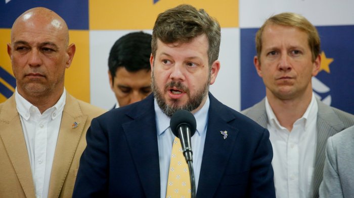 Kaiser por posible apoyo de J.A. Kast a postulación de Bachelet a la ONU: 