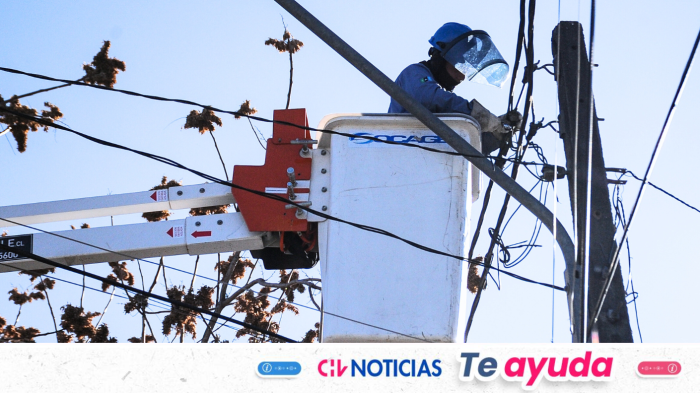 Anuncian cortes de luz para cuatro comunas de la Región Metropolitana este viernes 2 de enero