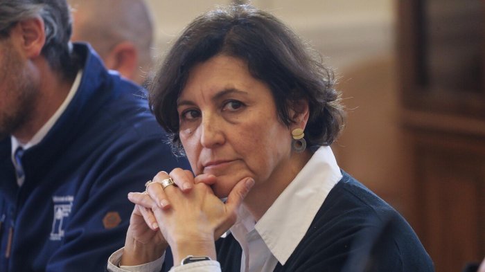 “Se apegaron estrictamente...”: Hospital del Salvador habla sobre polémica cirugía a madre de ministra Aguilera