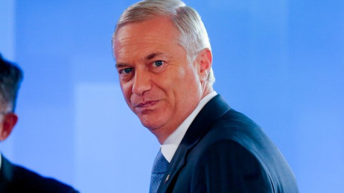 Frente Amplio condena ataque a Venezuela y emplaza a Kast “a no adoptar una postura subordinada”