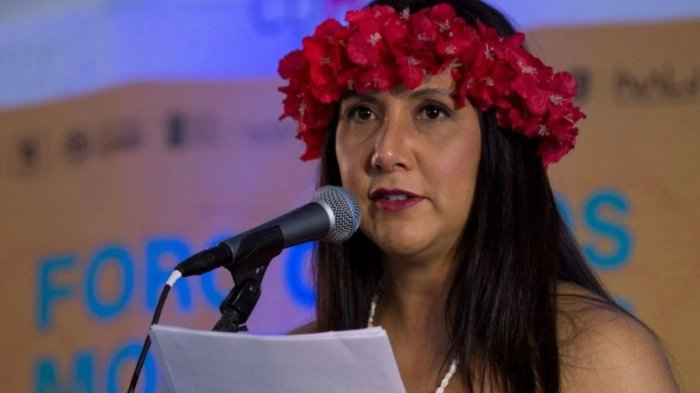 “Fue imprudente”: Van Klaveren remueve a Manahi Pakarati como embajadora de Nueva Zelanda