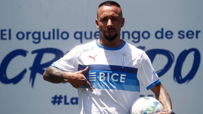 Tras ser presentado como refuerzo: Bernardo Cerezo se disculpa por antiguos mensajes contra la UC