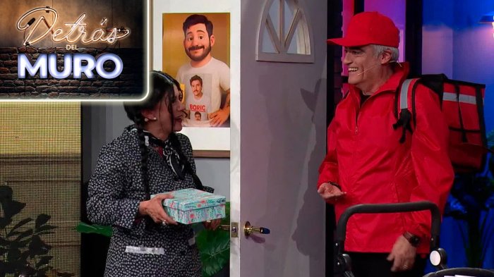 ¡Importante entrega! Mauricio Flores llegó como delivery y Chofi le dio una curiosa propina