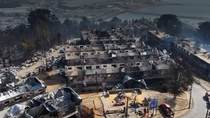 Más de 700 departamentos consumidos y una decena de fallecidos: Ríos de Chile, el sector más devastado por los incendios