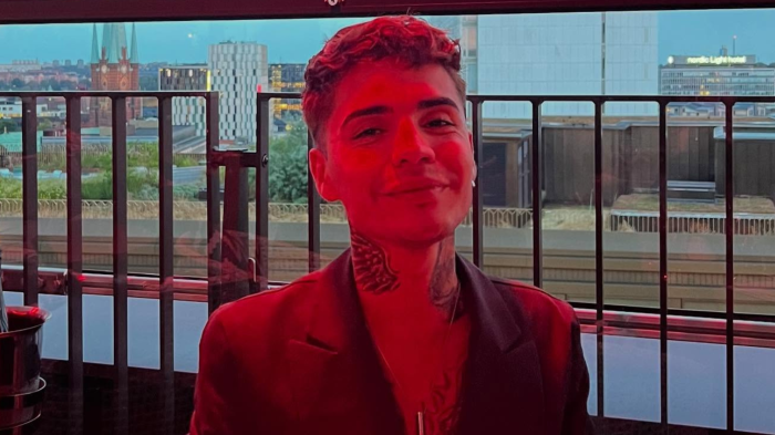 “El más fuerte”: Leo Méndez enciende rumores de romance tras compartir nueva imagen