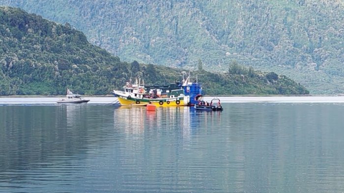 Alerta en Los Lagos: Buscan a 6 desaparecidos tras hundimiento de embarcación en Estuario de Reloncaví