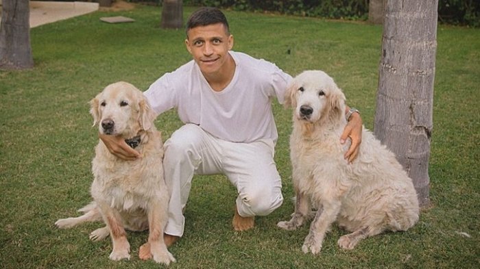 Alexis Sánchez se llena de comentarios en redes tras particular posteo: “Los años han pasado”