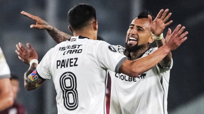 “Me duele”: Arturo Vidal se descargó con todo tras salida de Esteban Pavez de Colo Colo