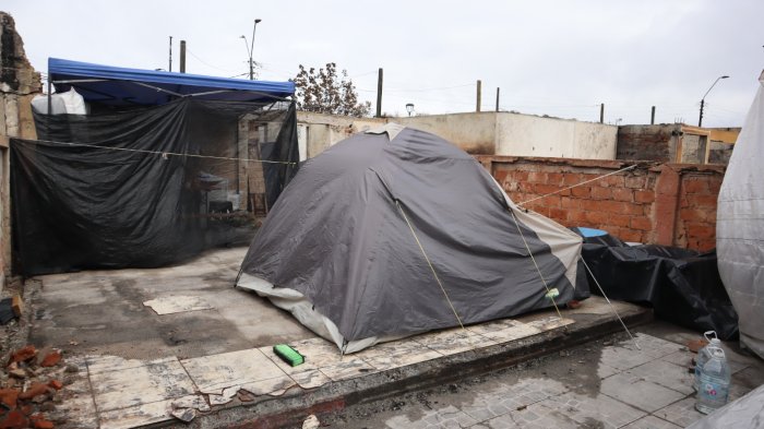 Detienen a mujer por estafa y otras defraudaciones a damnificados por incendios forestales