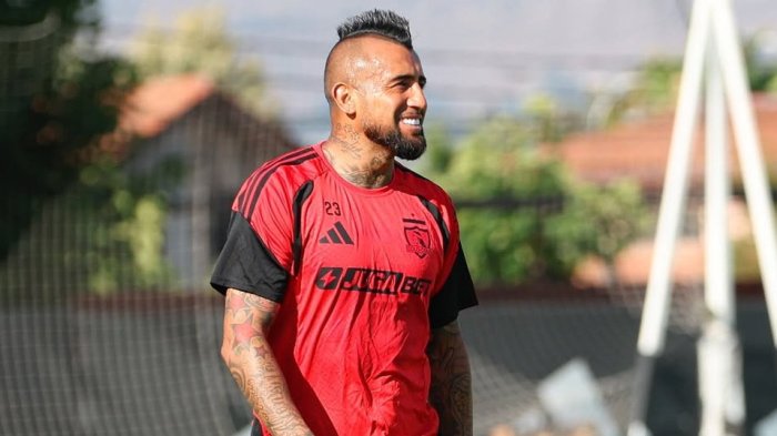La respuesta de Arturo Vidal a sus críticos por rendimiento en Colo Colo: “Pocas veces...”