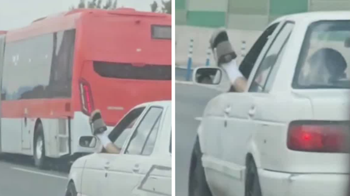 VIDEO | Captan insólito actuar de conductor: Manejaba con pie afuera en plena autopista