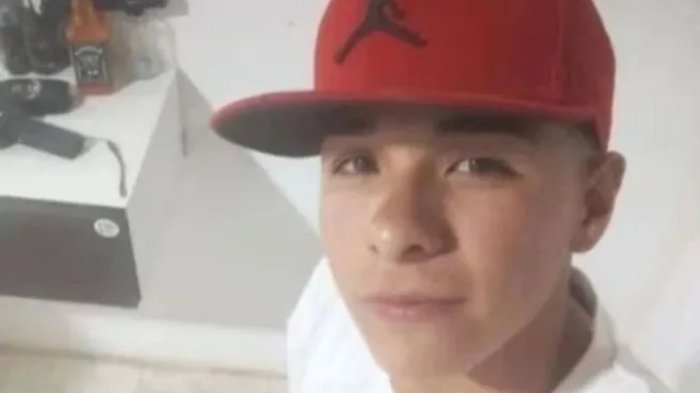 Sujeto sacó un arma y le disparó: Asesinan a joven de 18 años en pleno festival de música