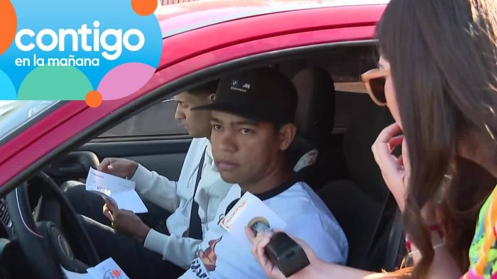 Fiscalizan a conductor que compró auto sin tener licencia en Renca: Explicación llamó la atención