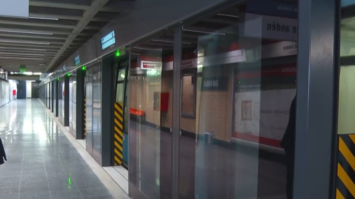 Así están quedando las nuevas puertas en el andén de L1 del Metro: Hoy se probaron