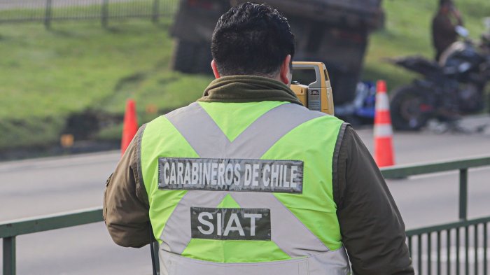 Perdió el control del vehículo: Hombre murió tras chocar con una barrera de contención en la Ruta 5 Sur en Chillán