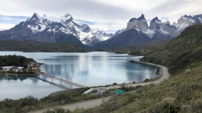 Suma y sigue: Ahora un turista de EEUU deberá donar $3 millones tras usar fuego en Torres del Paine
