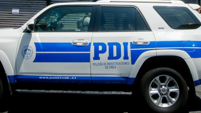 Investigan secuestro de mujer en Santiago Centro: Captores pidieron $100 millones a su pareja para su liberación