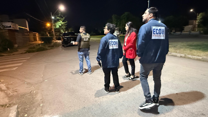 Homicidio frustrado en Cerrillos: Adolescente de 17 años fue atacado a balazos en una plaza