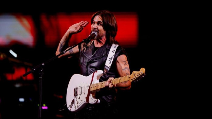 “Me estoy fastidiando”: El detalle de Juanes en escenario Viña 2026 que no pasó desapercibido en redes
