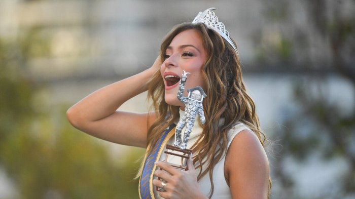 Corona y piscinazo: Así fue el gran momento de Skar Labra como reina del Festival de Viña 2026