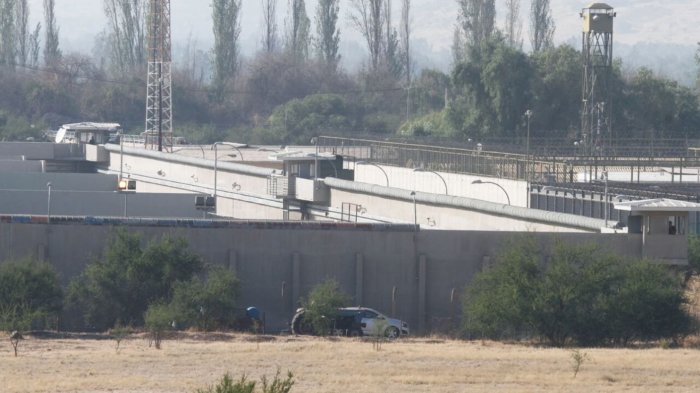 Siete reos de Punta Peuco iniciaron huelga de hambre: Acusan malas condiciones y deterioro del recinto