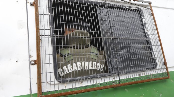 Fuga en comisaría: Detenido escapó desde el interior de un calabozo en Las Condes