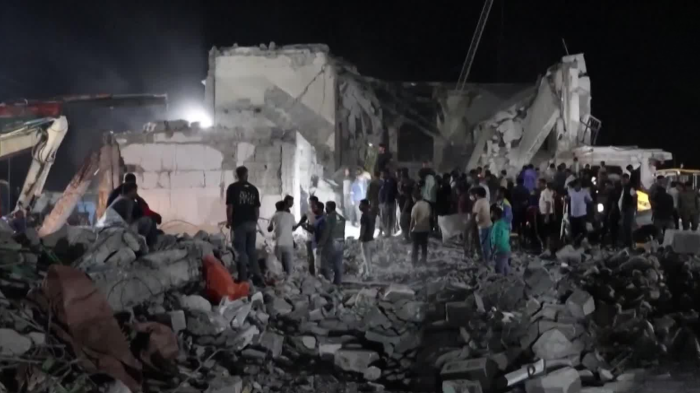 Ascienden a 148 las víctimas fatales en bombardeo a escuela de niñas en Irán