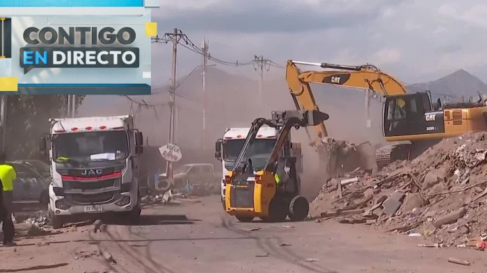 Retiran escombros tras desalojo de toma en Quilicura: Doce viviendas fueron retiradas