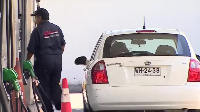 Conflicto en Medio Oriente: Cómo afecta la crisis en Irán en el precio de la bencina en Chile