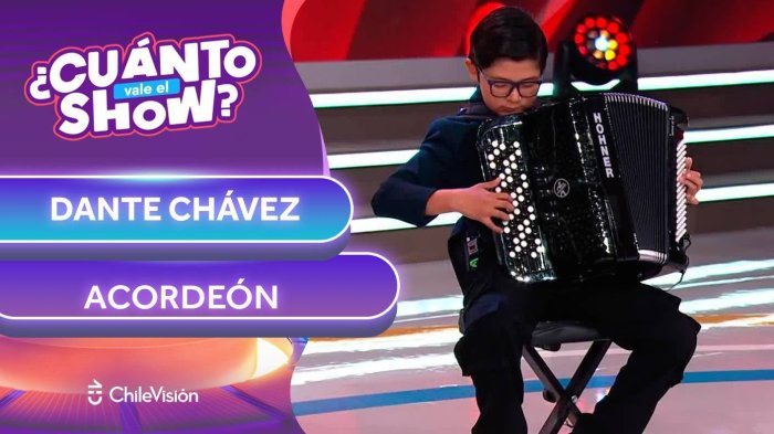 Talento y rigurosidad: Niño llenó de música el estudio con su técnica en el acordeón