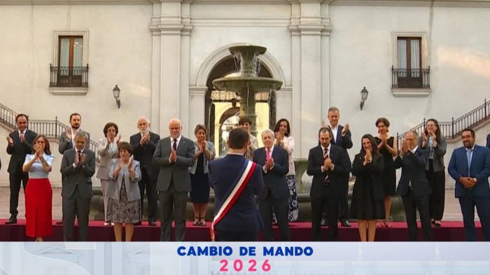 VIDEO | El aplauso final del gabinete a Gabriel Boric antes de retirarse de La Moneda